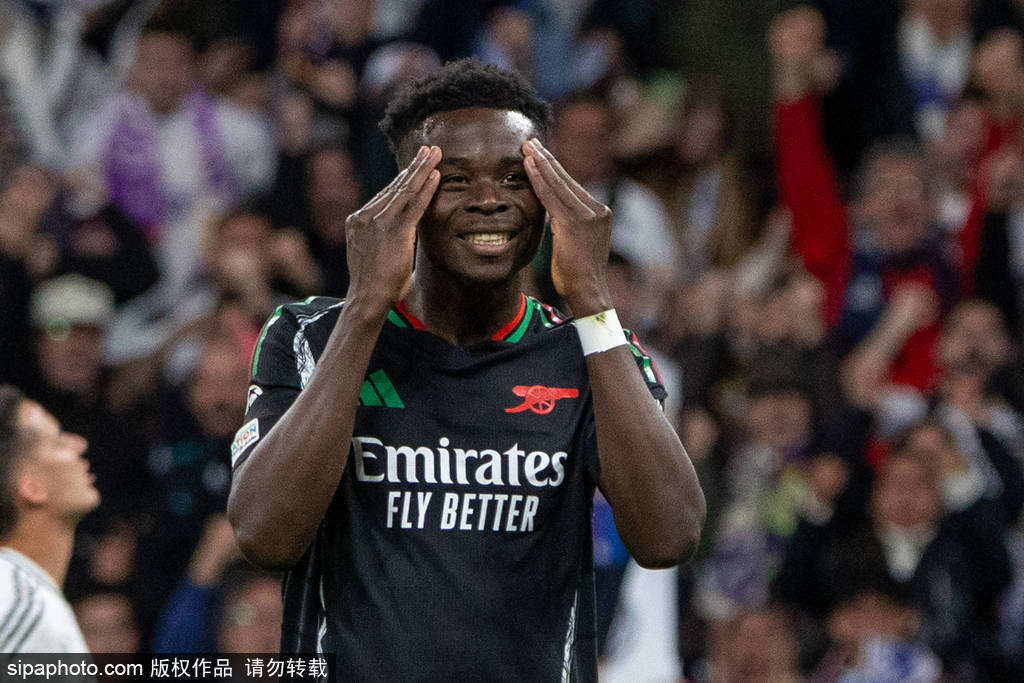 亚洲杯足球比分_观战台：利物浦或加冕英超冠军 巴萨迎扩大领跑优势良机