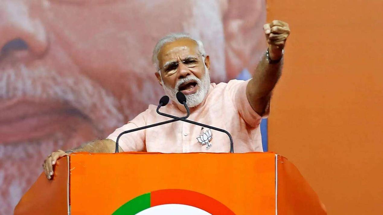 皇冠信用网可以占几成_“红线”被突破！就在刚刚皇冠信用网可以占几成，巴基斯坦通告全国，130枚导弹蓄势待发