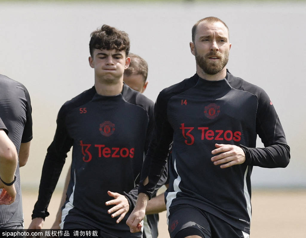 皇冠信用网哪里申请_突发!曼联官宣10人下岗皇冠信用网哪里申请,三届英超冠军+4000万先生均遭清洗,重建风暴来袭?