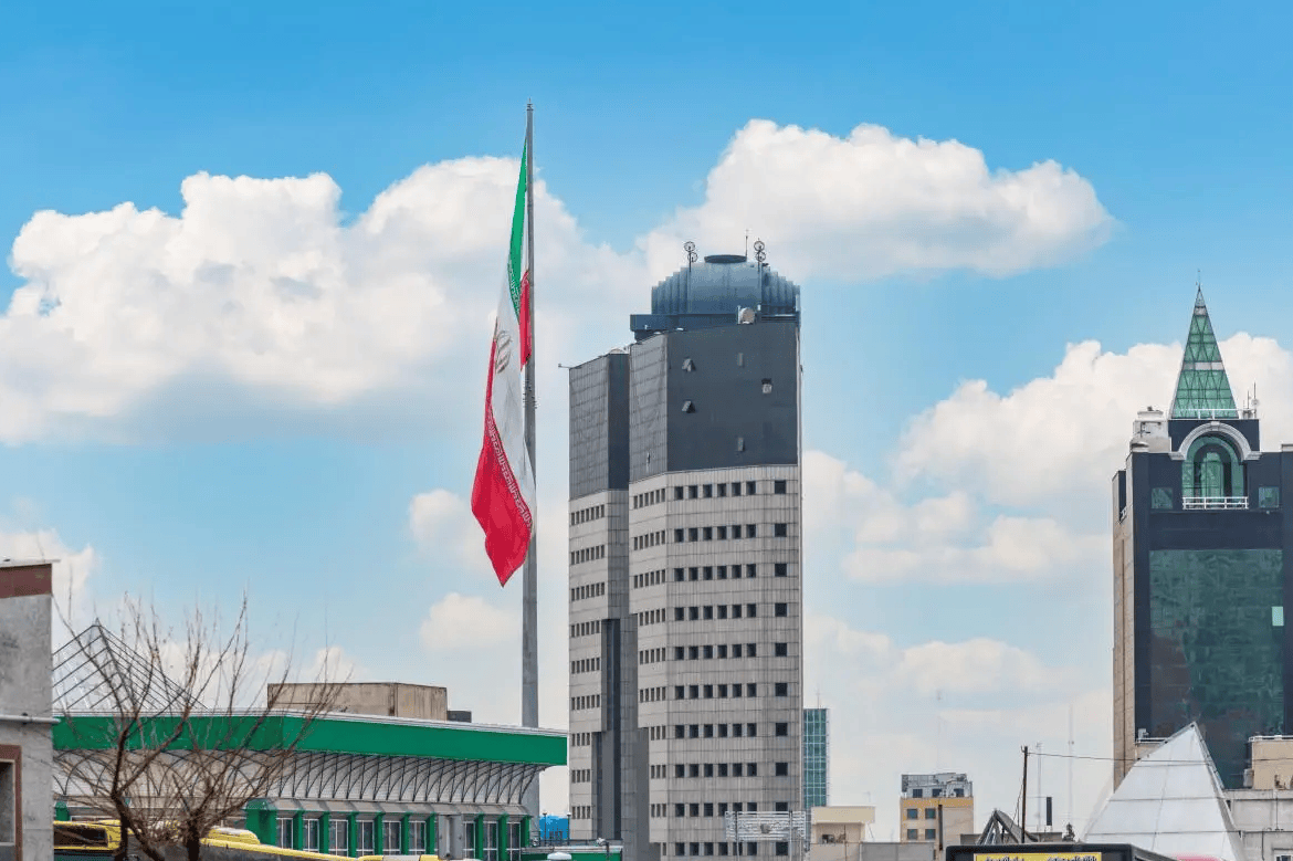 鹿岛鹿角 v 冈山绿雉_以色列万没料到！伊防长抵华鹿岛鹿角 v 冈山绿雉，中国带头为伊朗发声，划出一条红线