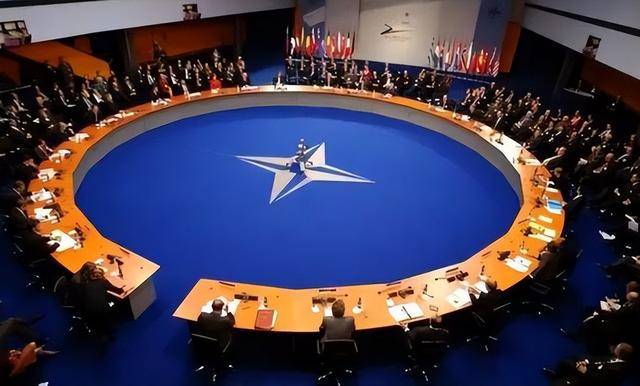 皇冠信用網怎么租_血战500天后皇冠信用網怎么租,乌东重镇升起俄罗斯国旗:北约32国只剩一个选择