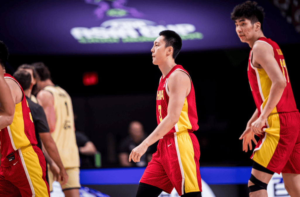 曼城足球_亚洲杯-胡明轩26分失绝杀 中国男篮1分憾负澳大利亚