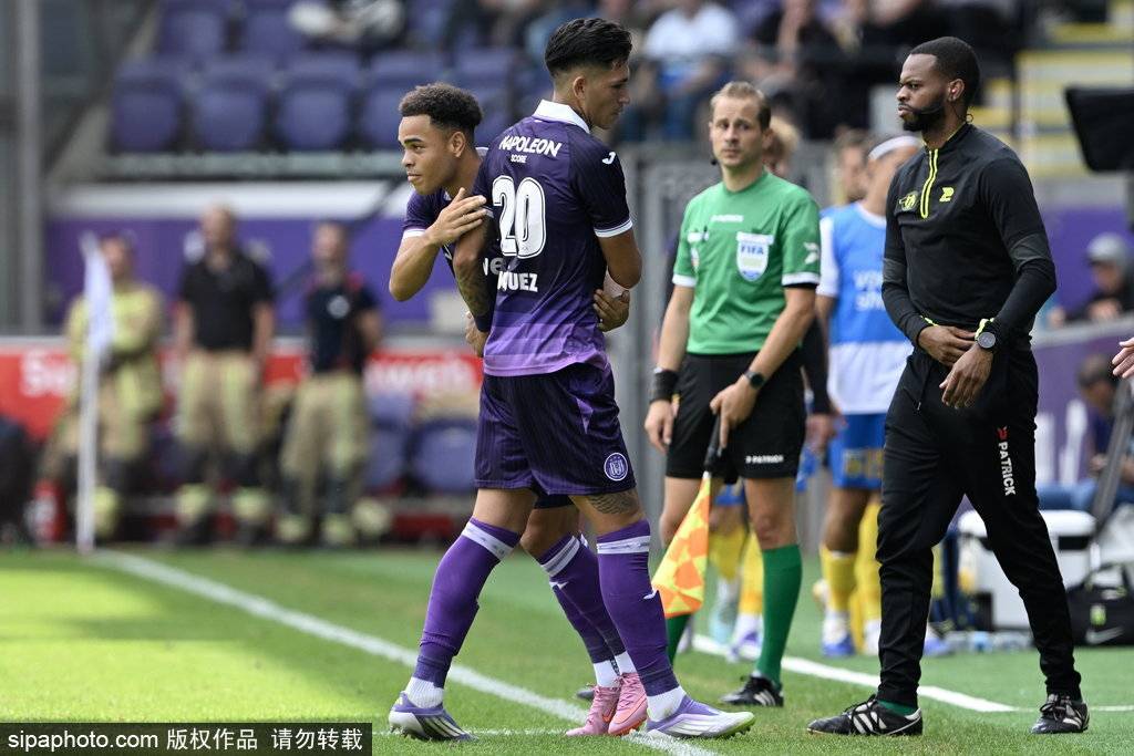 皇冠信用網足球代理
_里程碑!林良铭助攻张玉宁破门皇冠信用網足球代理
,为工体各项赛事第800球