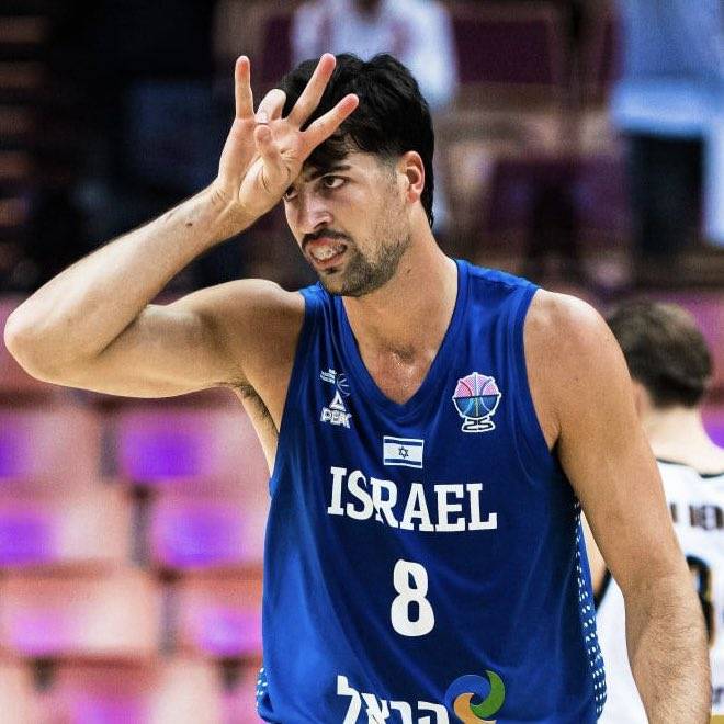 电竞足球-FIFA 亚得里亚联赛(2× 5分钟)_欧洲杯综述:字母伤停希腊输球 东契奇26+7夺下连胜