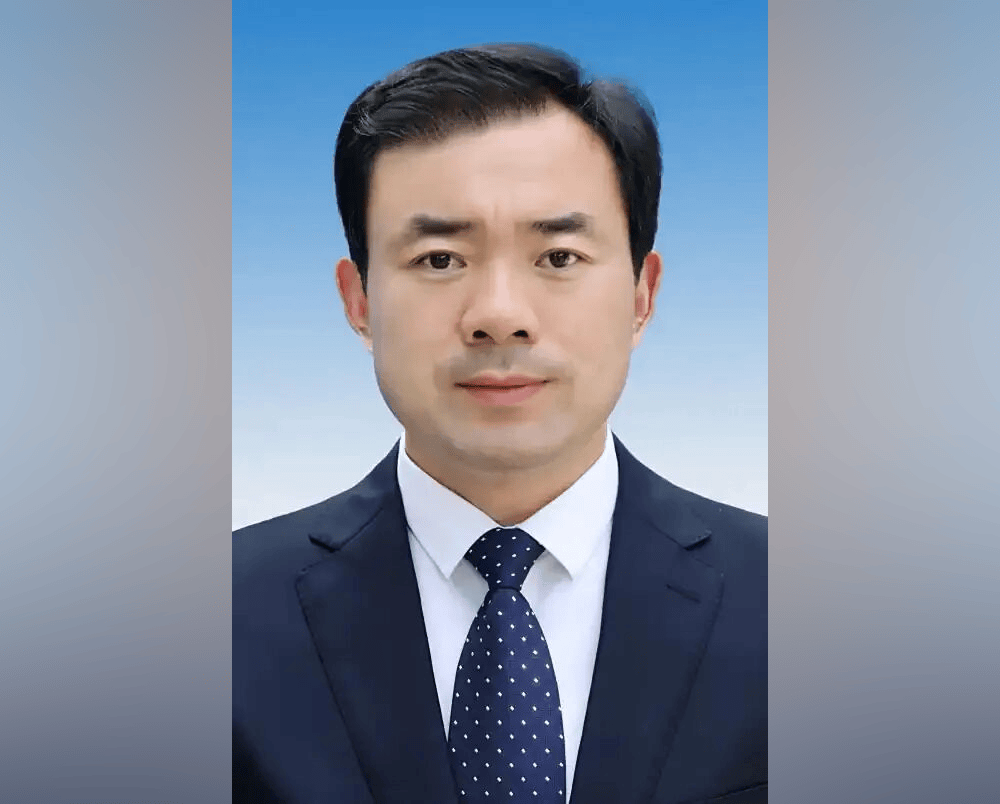 里尔 vs 图鲁兹_河南新乡市副市长刘军伟已跨市出任许昌市领导