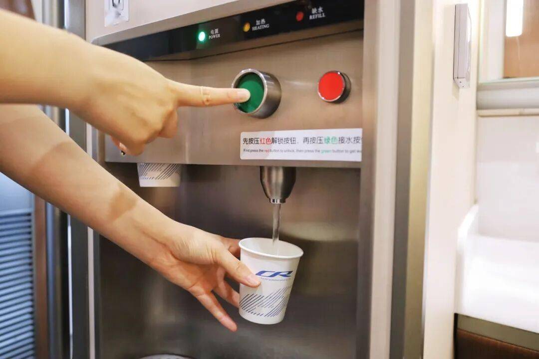 图库姆斯vs 超新星_这趟北京西往返深圳北的列车全是单间图库姆斯vs 超新星，国庆中秋假期加开！