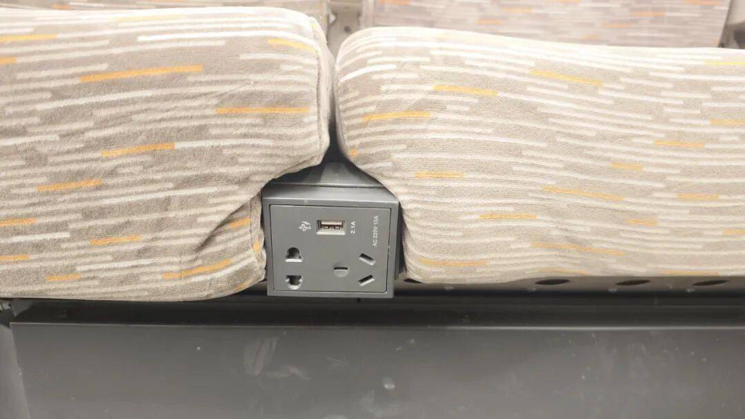 图库姆斯vs 超新星_这趟北京西往返深圳北的列车全是单间图库姆斯vs 超新星，国庆中秋假期加开！