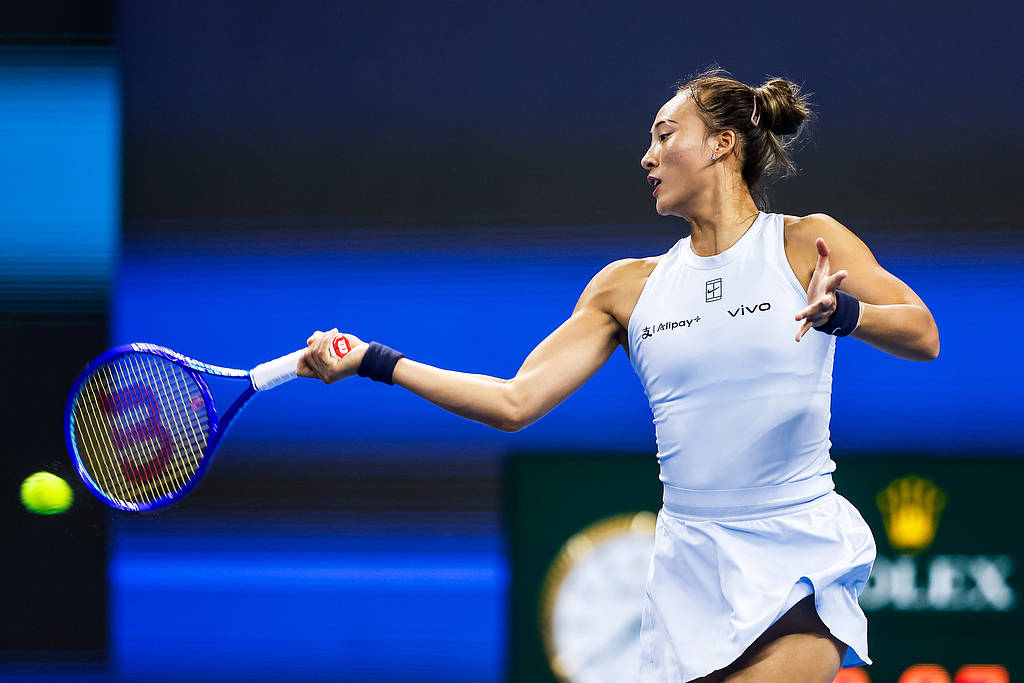 皇冠信用网登1_中网：郑钦文决胜盘因伤退赛 不敌诺斯科娃无缘16强