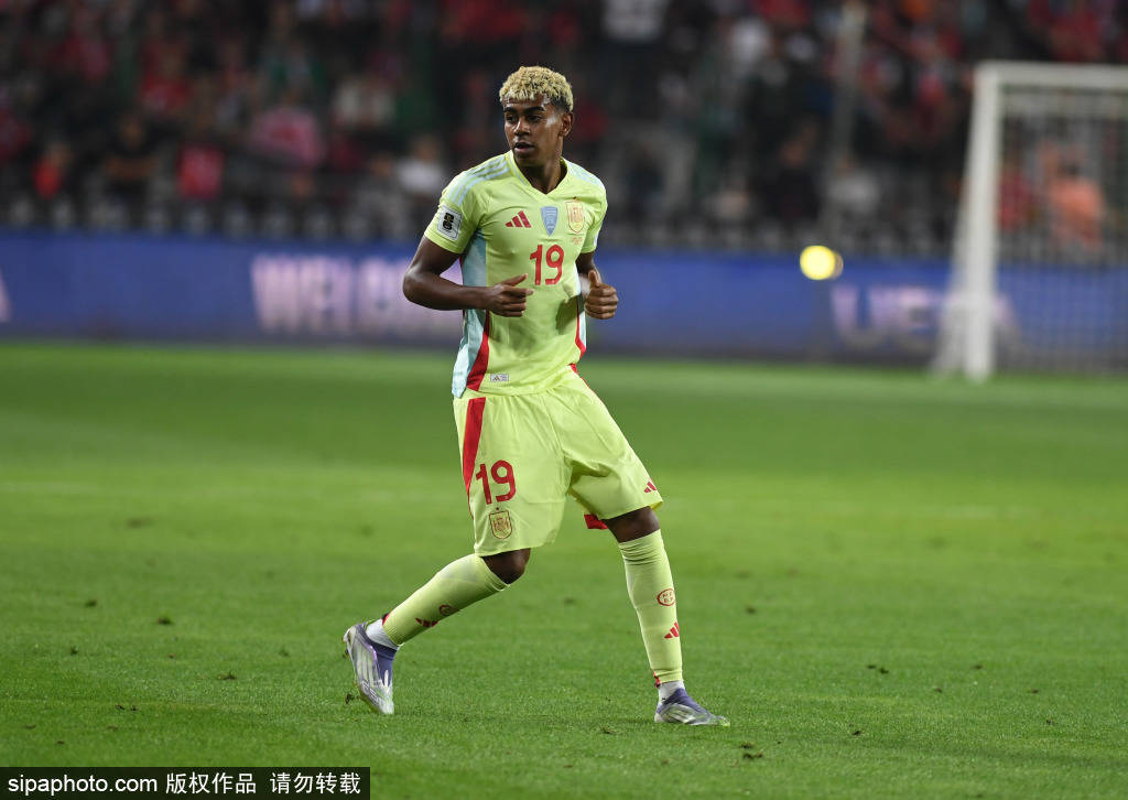 皇冠信用網会员注册网址_巴萨再遭重创皇冠信用網会员注册网址!拉明·亚马尔因伤缺席国家队比赛