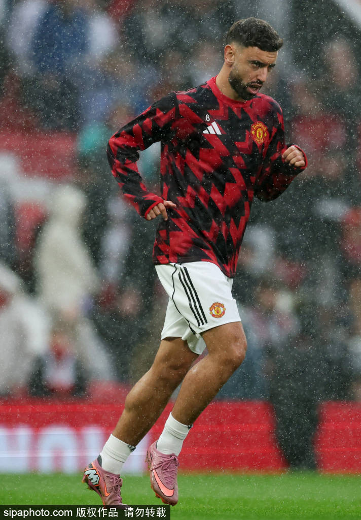 皇冠信用网如何注册
_阿玛德的精彩表现:1助攻2关键传球皇冠信用网如何注册
,曼联客战利物浦的战术分析与故事揭秘