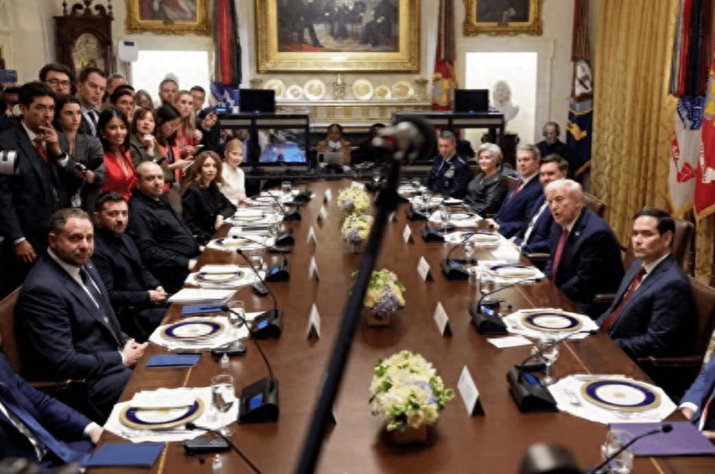 皇冠信用网注册
_美俄总统会晤黄了？两国外长推迟会面皇冠信用网注册
，特朗普：不完全排除乌克兰获胜