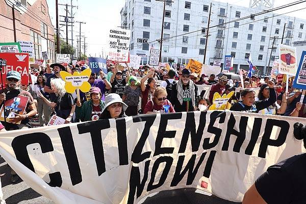 皇冠信用网怎么租
_卢荻：世界资本主义已经知道皇冠信用网怎么租
，中国当不了他的“小伙伴”