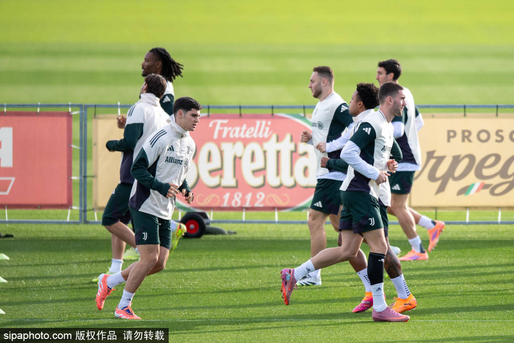 皇冠信用網代理怎么申请
_普利西奇与亚沙里双双出战皇冠信用網代理怎么申请
!AC米兰友谊赛背后的战术意义与球员故事