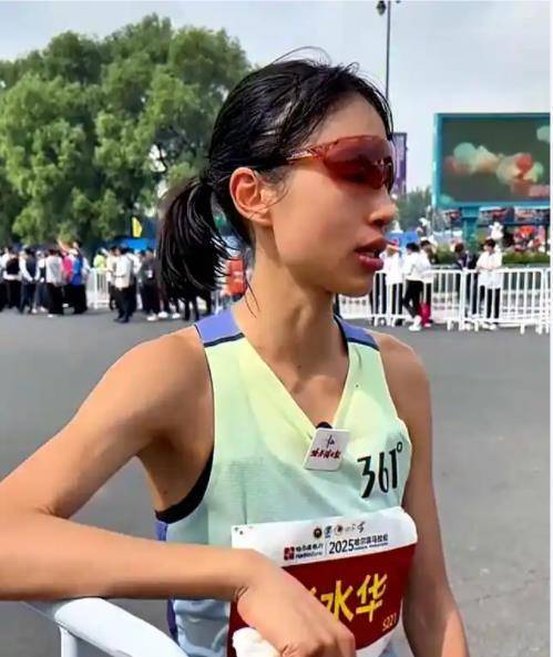 欧洲区附加赛D组_“最快女护士”张水华被医院警告处分欧洲区附加赛D组，指其存在违规兼职取酬、以虚假理由获得调休行为，医院证实