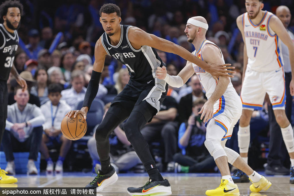 皇冠信用网账号注册_圣诞大战-文班亚马19+11亚历山大22分 马刺击败雷霆5连胜