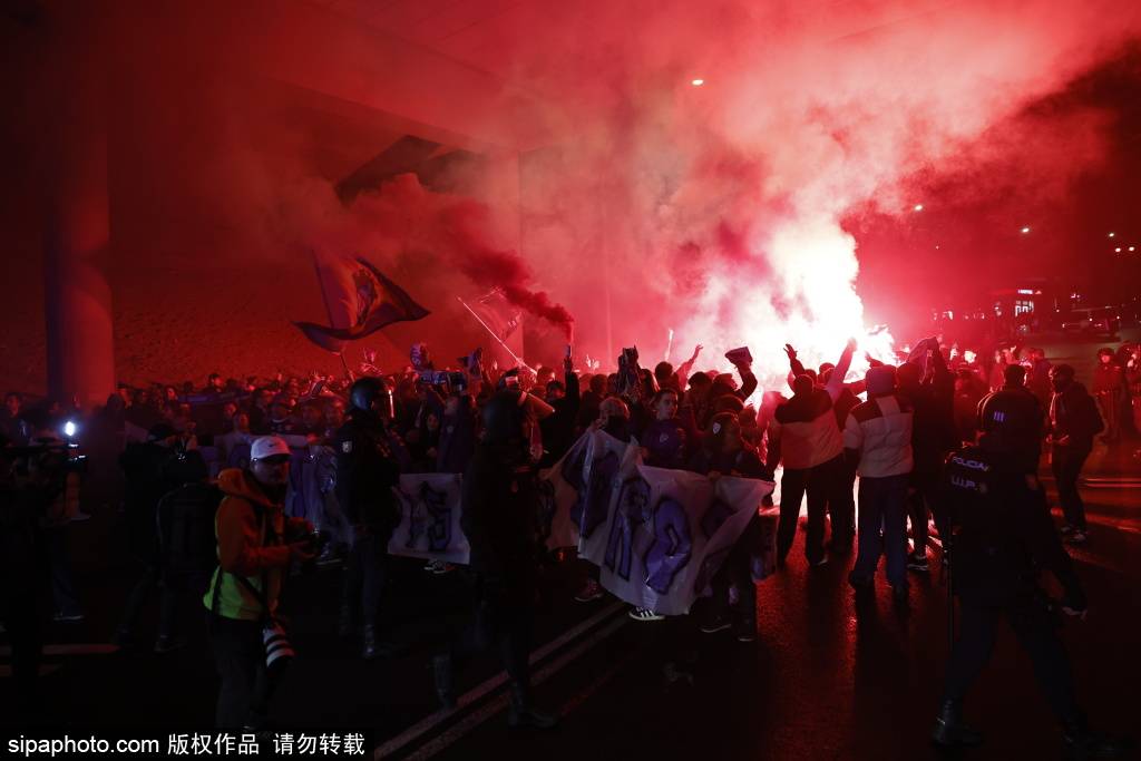 皇冠信用网登1,登2,登3出租_全员爆发！一场5-0完胜皇冠信用网登1,登2,登3出租，巴萨昂首晋级决赛，剑指西超杯冠军