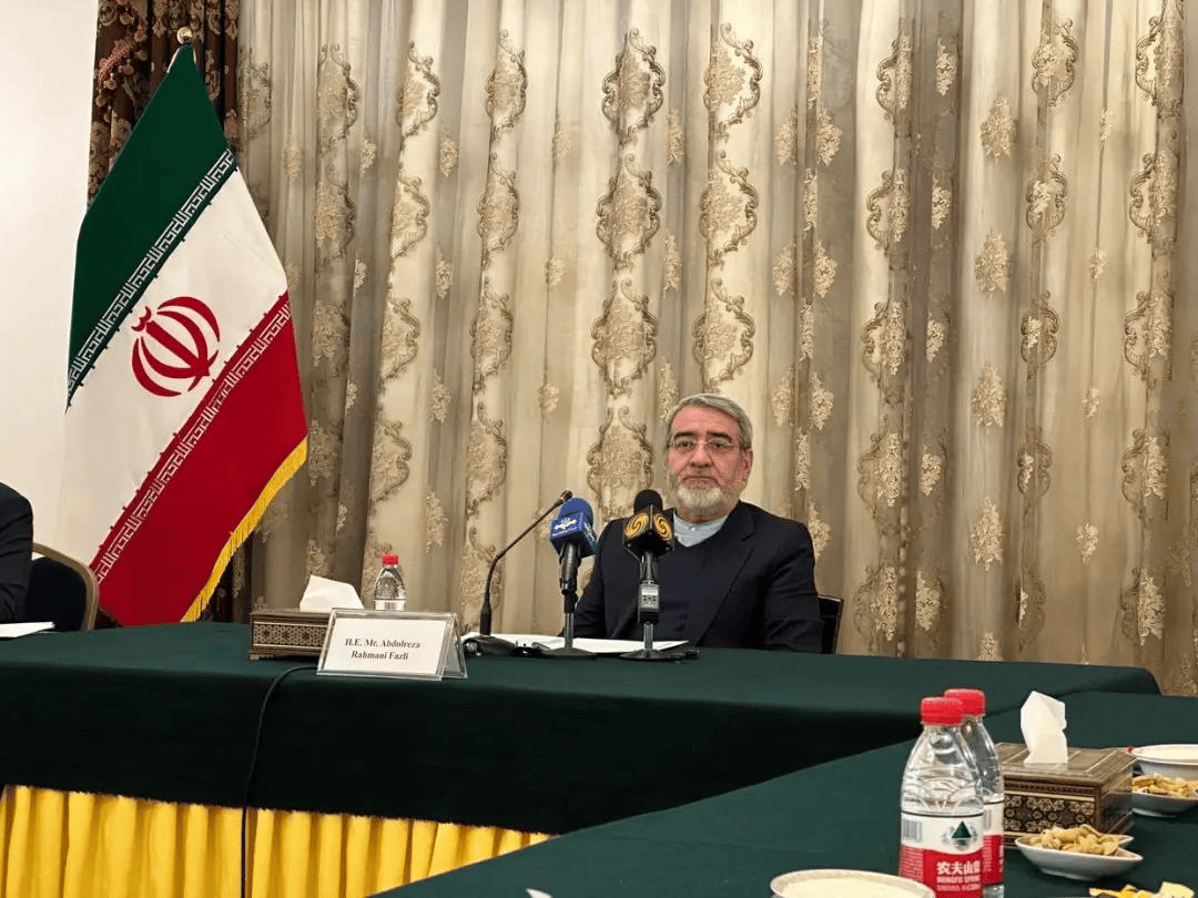 皇冠浮动额度
_伊朗动乱紧急对华求救皇冠浮动额度
,中国却冷眼旁观,伊朗做了太多寒心事